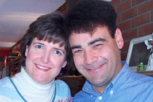 mikeandlara.jpg